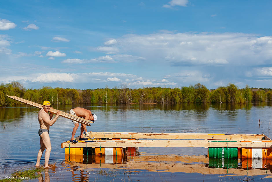 Сплав на деревянном плоту по реке Ветлуга в мае 2016 года
